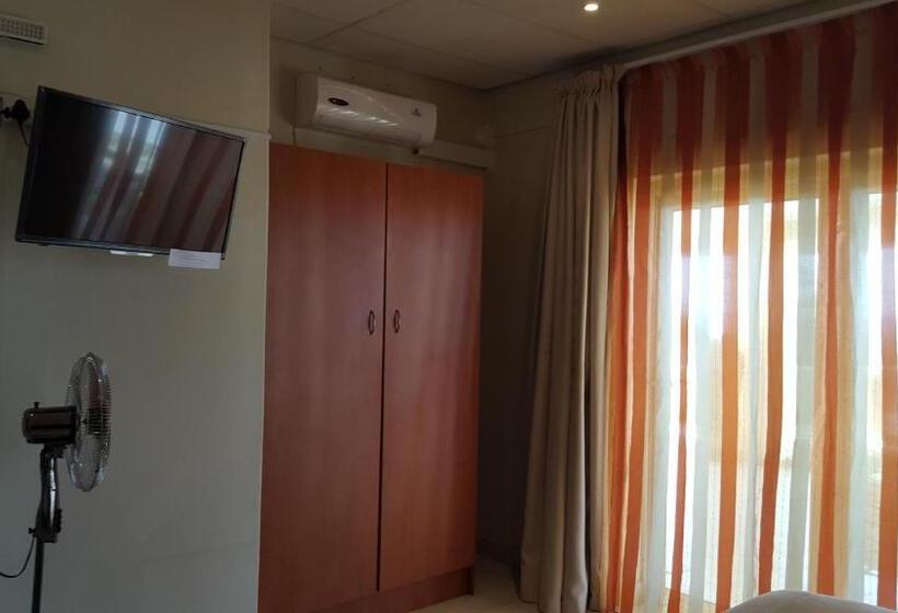 스탠다드 룸 풀장 전망, The Homestead Margate South Africa