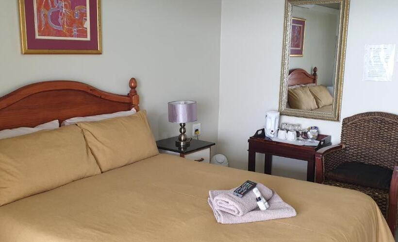 스탠다드 룸 공동 욕실, The Homestead Margate South Africa