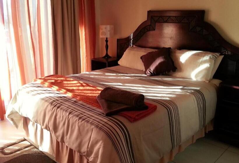 스탠다드 룸 풀장 전망, The Homestead Margate South Africa