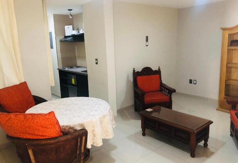 スーペリアースイート, Suites San Luis
