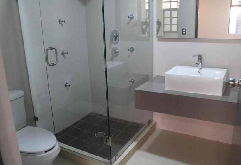 エクゼクティブスイート, Suites San Luis