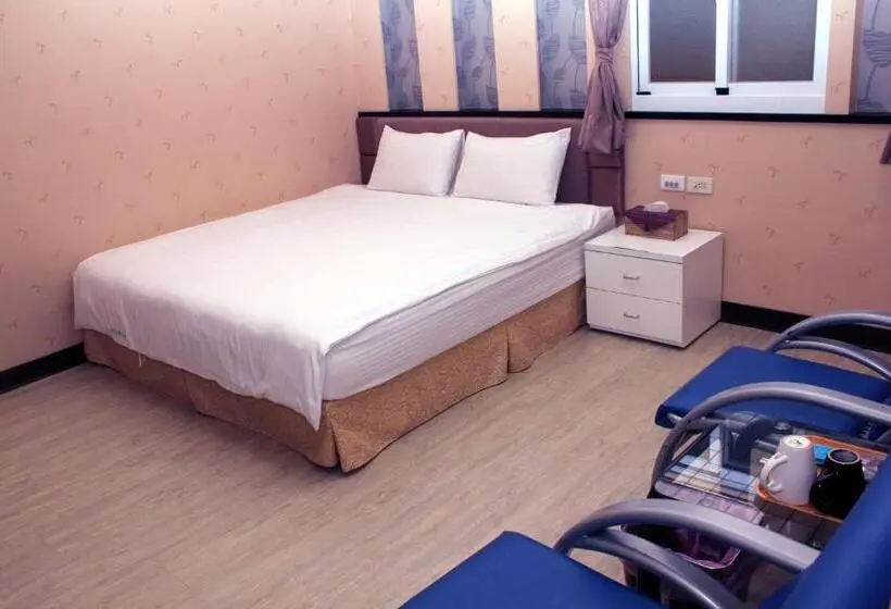 اتاق استاندارد, Lazy House