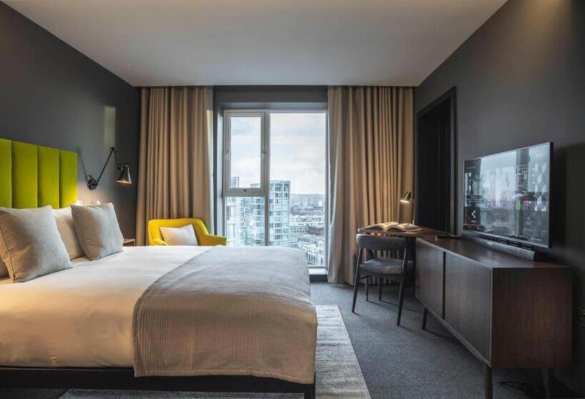 1 Bedroom Apartment, The Gate London City