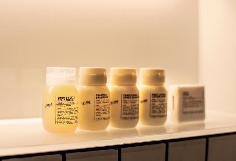 2 Bedroom Apartment, The Gate London City