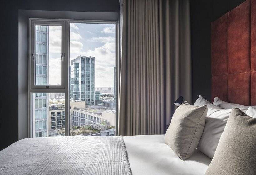Standard Studio, The Gate London City