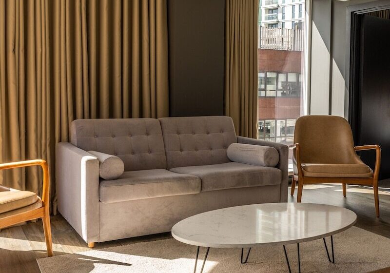 Standard Room, The Gate London City