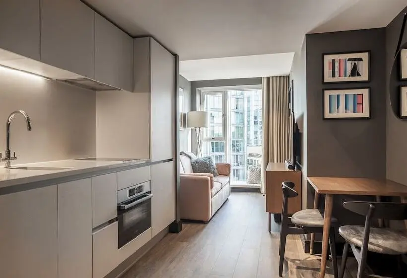 1 Bedroom Superior Apartment, The Gate London City