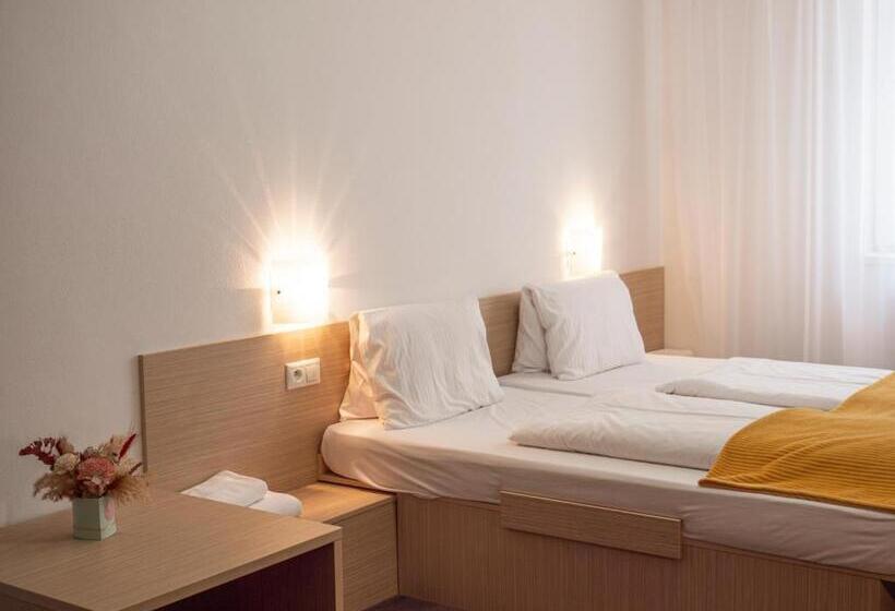 Номер Deluxe с Балконом, Elite Hotel Nová Dubnica