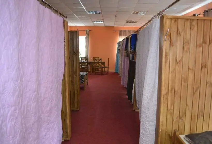 تختخواب در اتاق مشترک, Hostel Vip