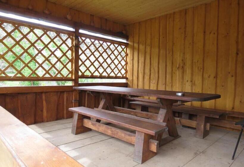 خانه 3 خوابه, Bilyy Kamin Guest House