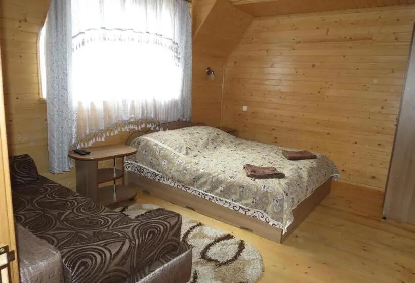 خانه 3 خوابه, Bilyy Kamin Guest House