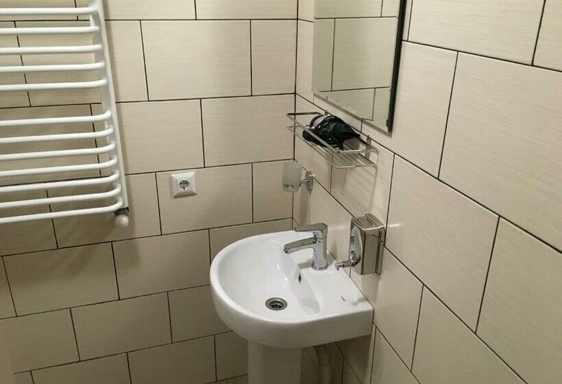 اتاق استاندارد با بالکن, Guest House Mountain