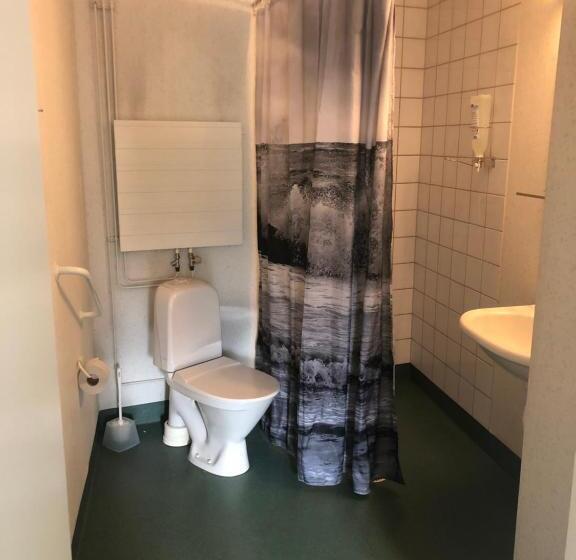 חדר סטנדרט לארבעה, Hostel400kokkola