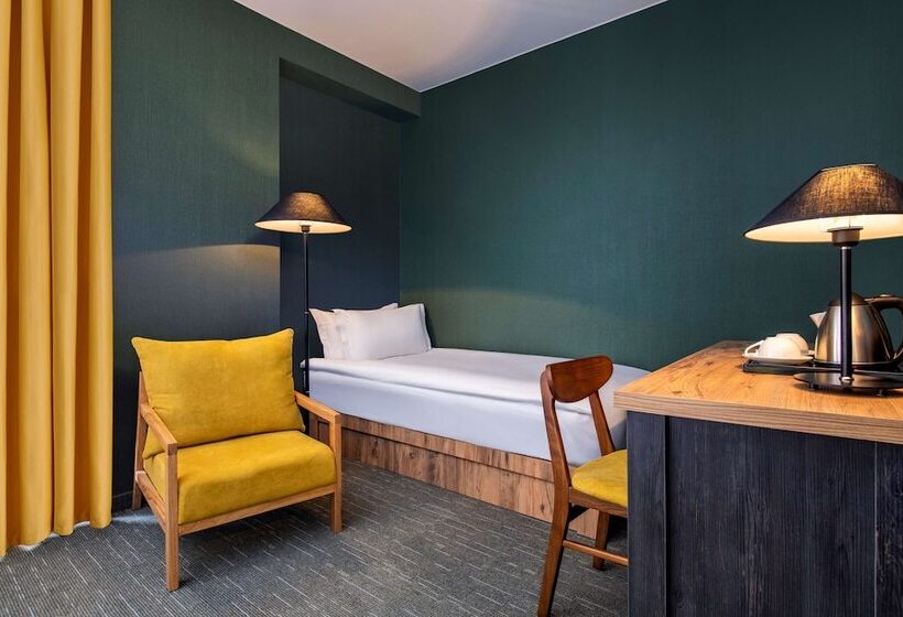 اتاق خانوادگی با چشمانداز کوه, Best Western Gudauri