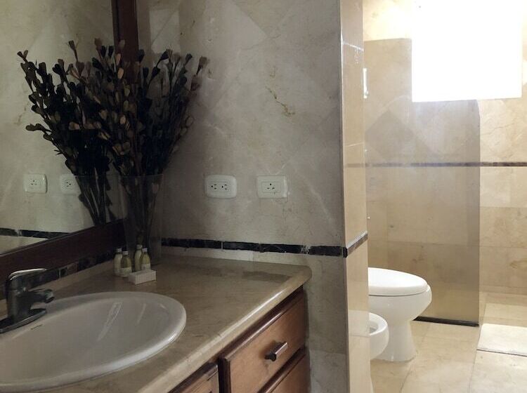 1 Bedroom Penthouse Apartment, Truecost Resort Villas Paradise