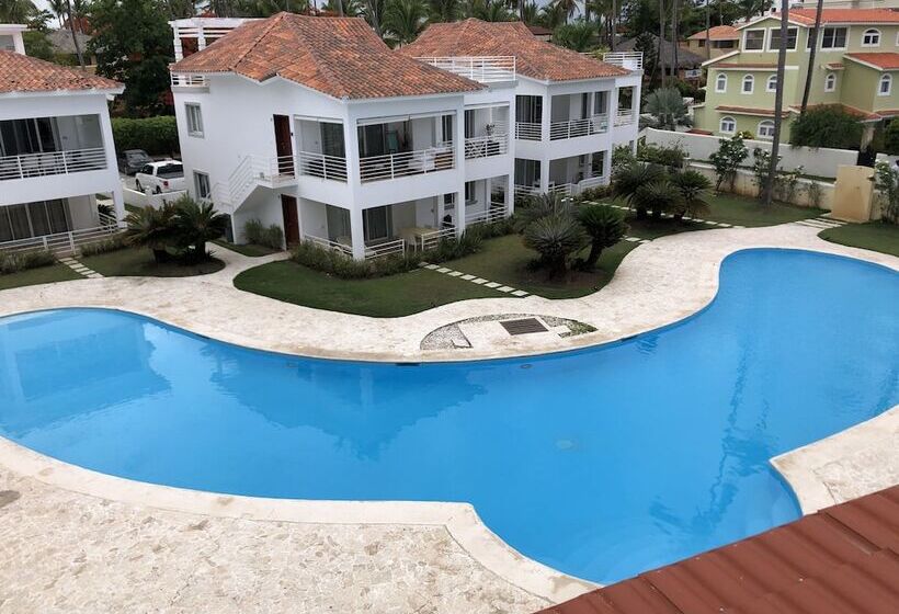 1 Bedroom Penthouse Apartment, Truecost Resort Villas Paradise