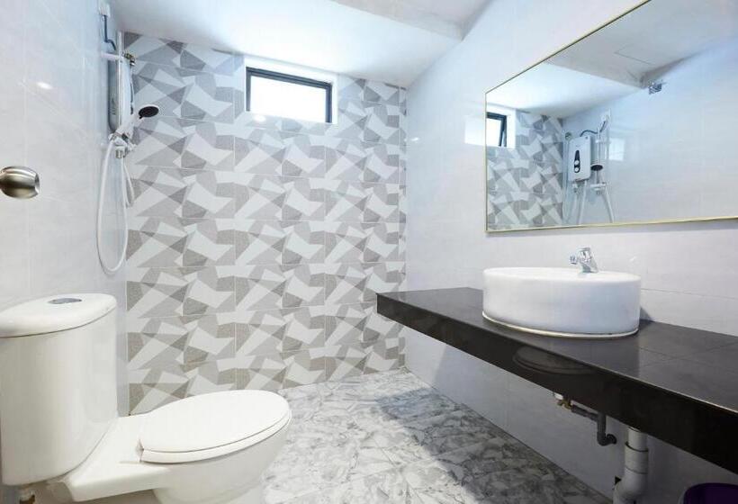 Családi Szoba, D Qamar Guesthouse