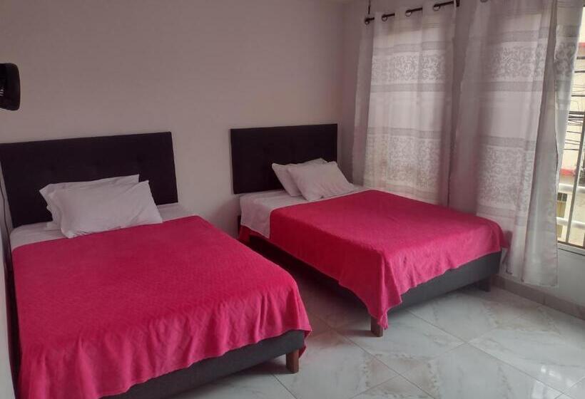 اتاق استاندارد, Risaralda