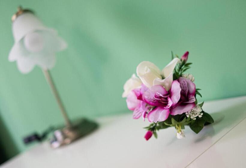 اتاق استاندارد, Le Stanze Di Luca