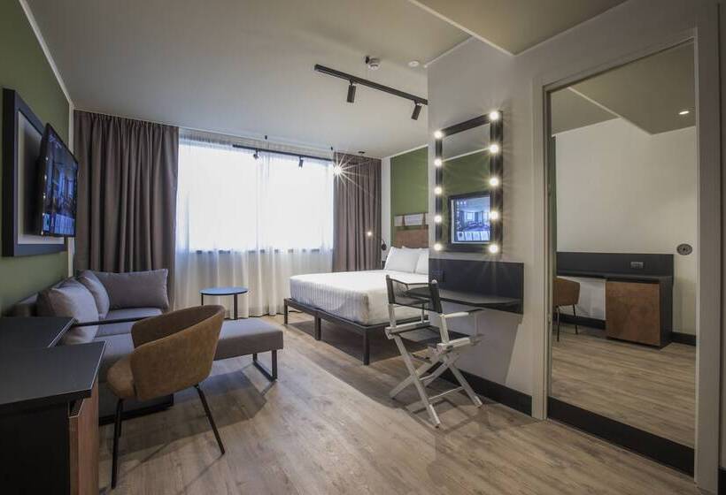 اتاق لوکس, Mercure Roma Cinecitta