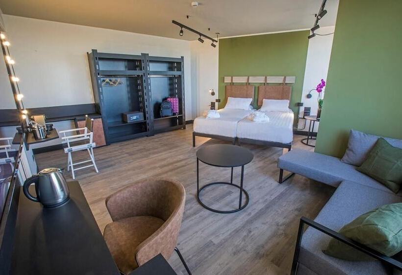 חדר דלוקס, Mercure Roma Cinecitta