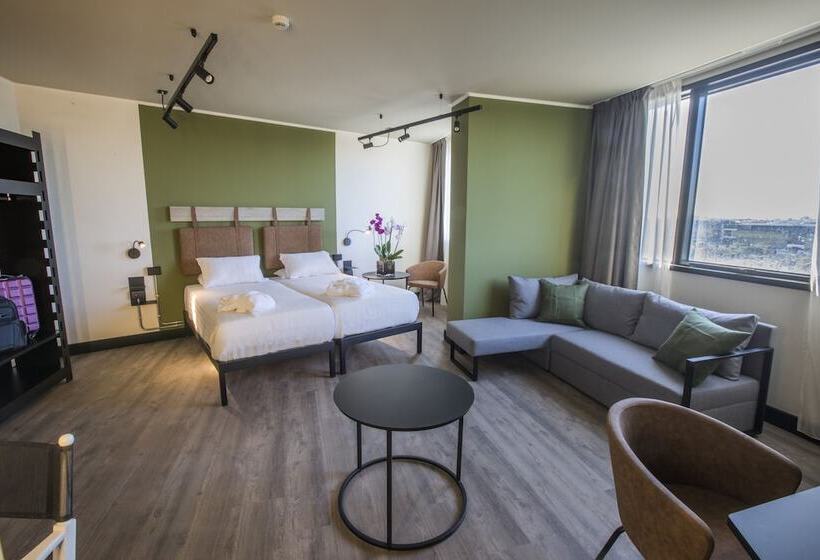 חדר דלוקס, Mercure Roma Cinecitta