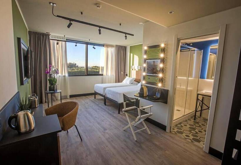 חדר דלוקס, Mercure Roma Cinecitta