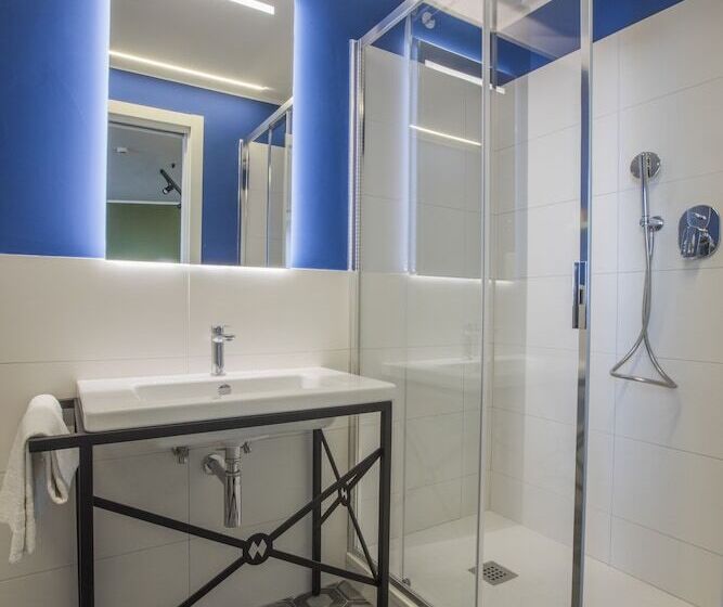 חדר סטנדרט, Mercure Roma Cinecitta