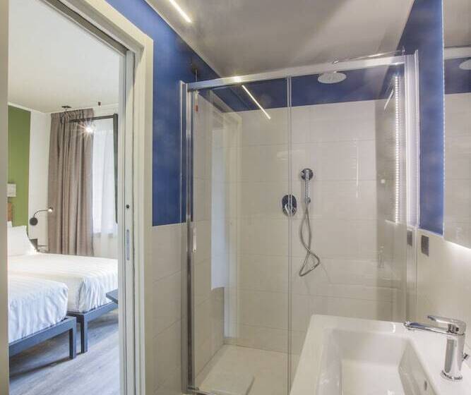 חדר סטנדרט, Mercure Roma Cinecitta