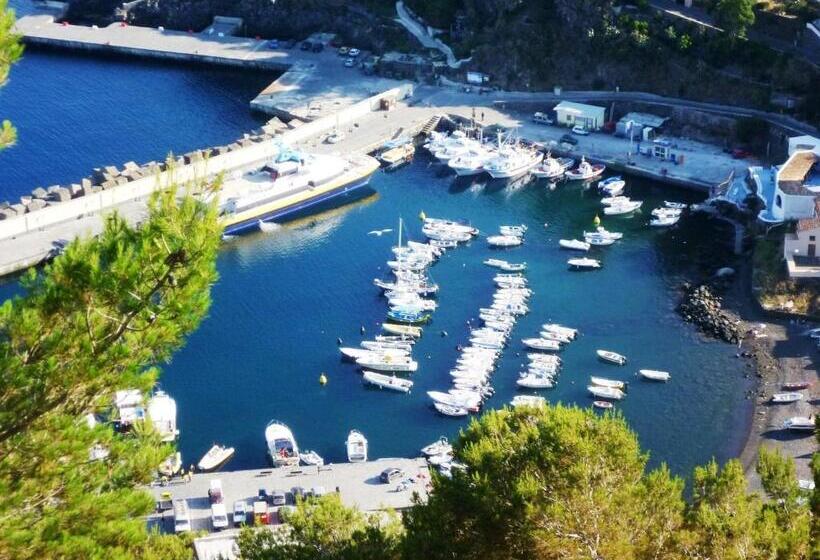 חדר סטנדרט, Ariston