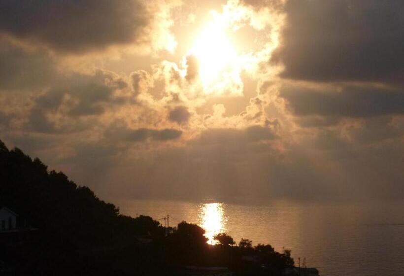 Triple Room Sea View, Ariston