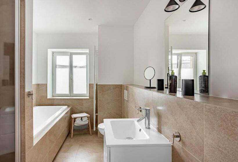 带2个卧室的套房, Limehome Zwickau Dr. Friedrichs Ring