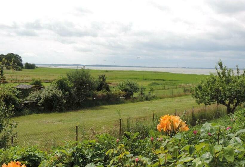 Номер Deluxe Вид на Море Боковой, Pension Achteridyll