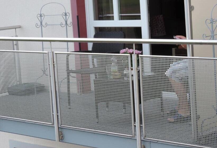 Номер Стандарт Трехместный, Pension Achteridyll