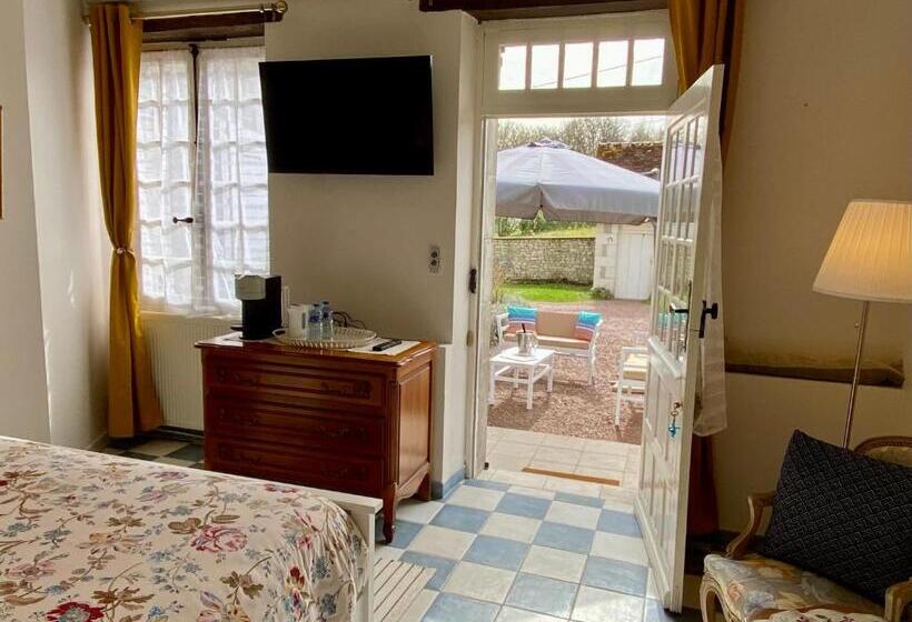 デラックスルーム, Sans Souci Bed And Breakfast Luxe Heated Pool And Restaurant