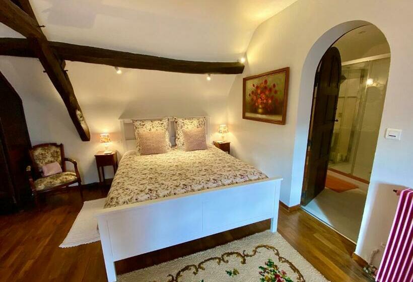 デラックスルーム, Sans Souci Bed And Breakfast Luxe Heated Pool And Restaurant