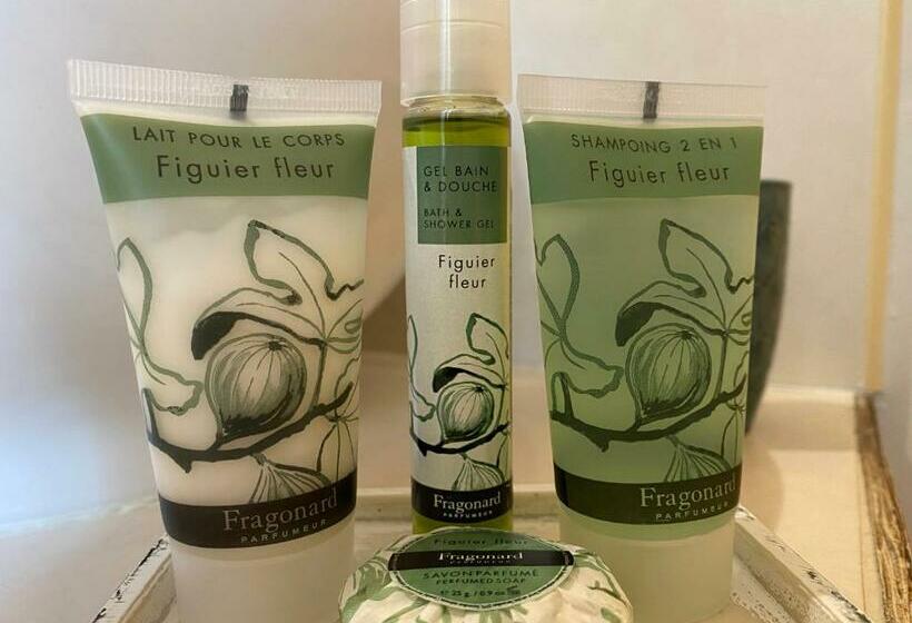 デラックスルーム, Sans Souci Bed And Breakfast Luxe Heated Pool And Restaurant