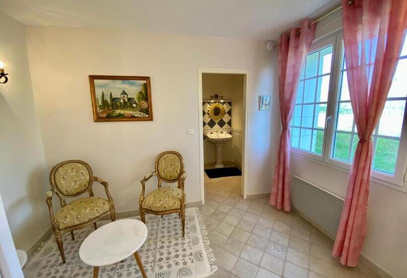 デラックスルーム, Sans Souci Bed And Breakfast Luxe Heated Pool And Restaurant