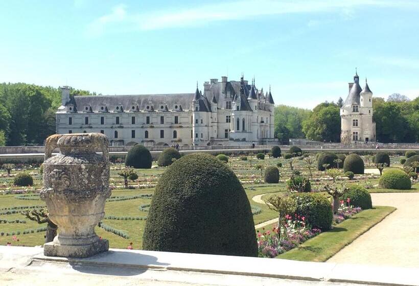 デラックスルーム, Sans Souci Bed And Breakfast Luxe Heated Pool And Restaurant