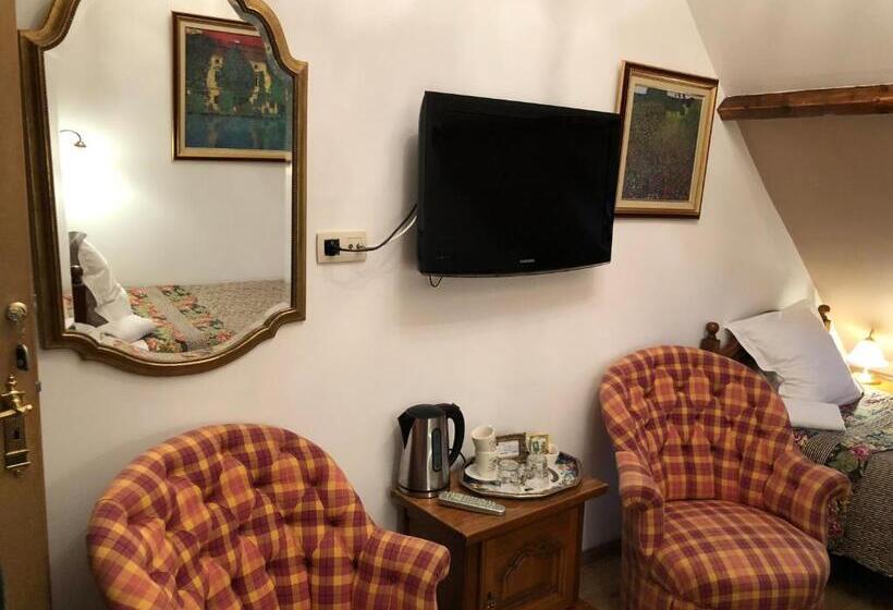 Номер Economy, Mara Ath