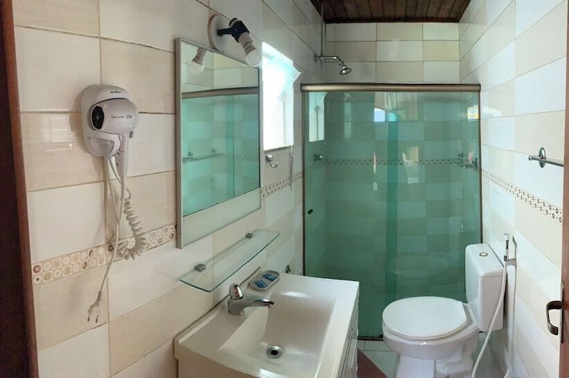 4 Bett Superior Zimmer, Bougainville Suítes