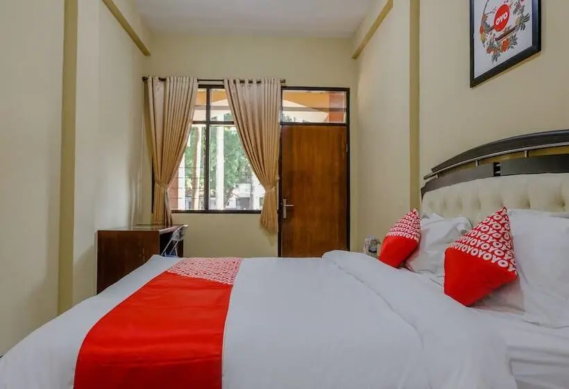 デラックススイート, Uniga Malang Family Residence By Oyo Rooms