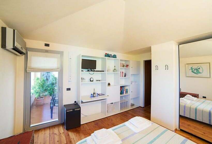 家庭套房, B&b Villa Adriano