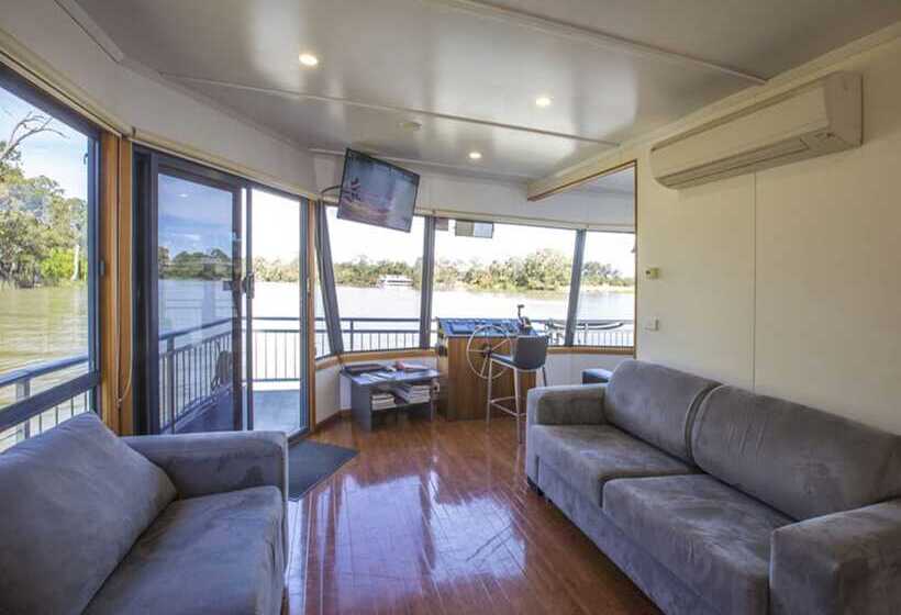 خانه 3 خوابه, All Seasons Houseboats