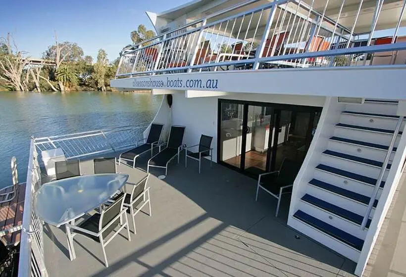 خانه 4 خوابه, All Seasons Houseboats
