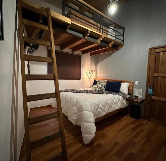 חדר סופריור, Kali