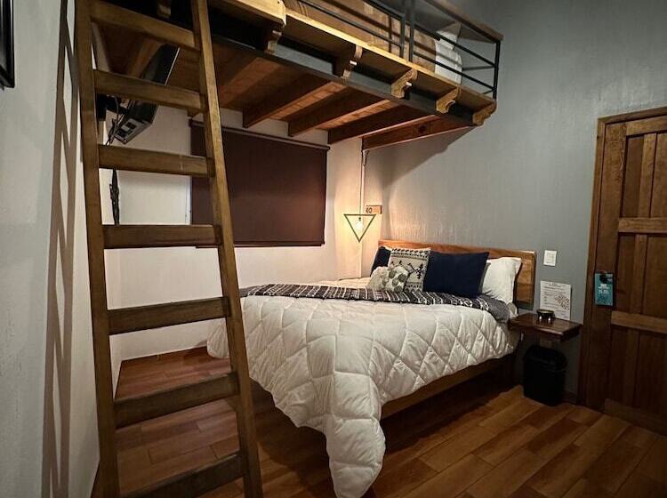 חדר סופריור, Kali