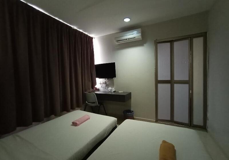 デラックスルーム, Nice Stay Three Six Five Services