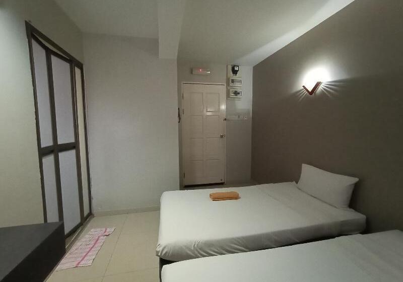 デラックスルーム, Nice Stay Three Six Five Services