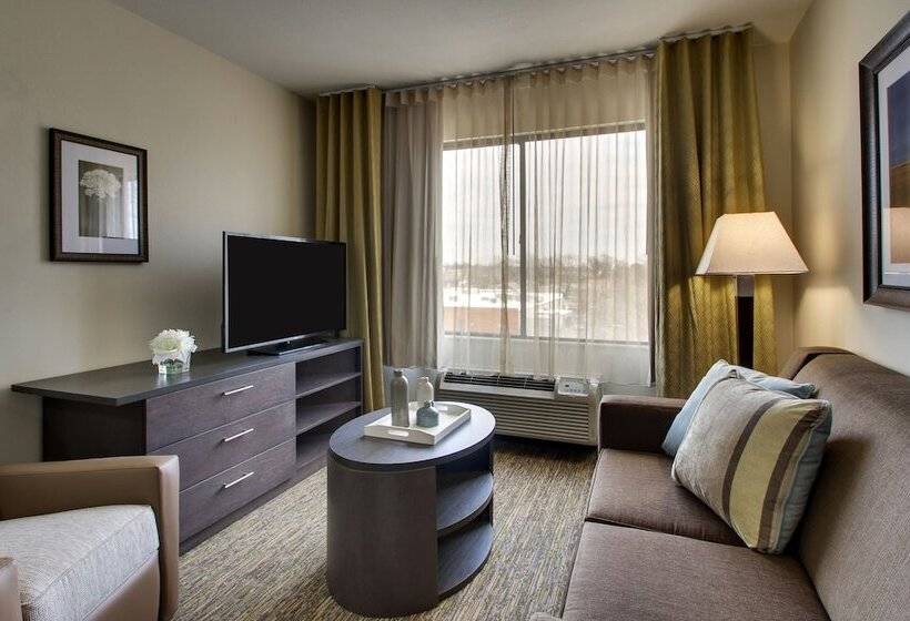 Люкс, Candlewood Suites   Wichita East, An Ihg
